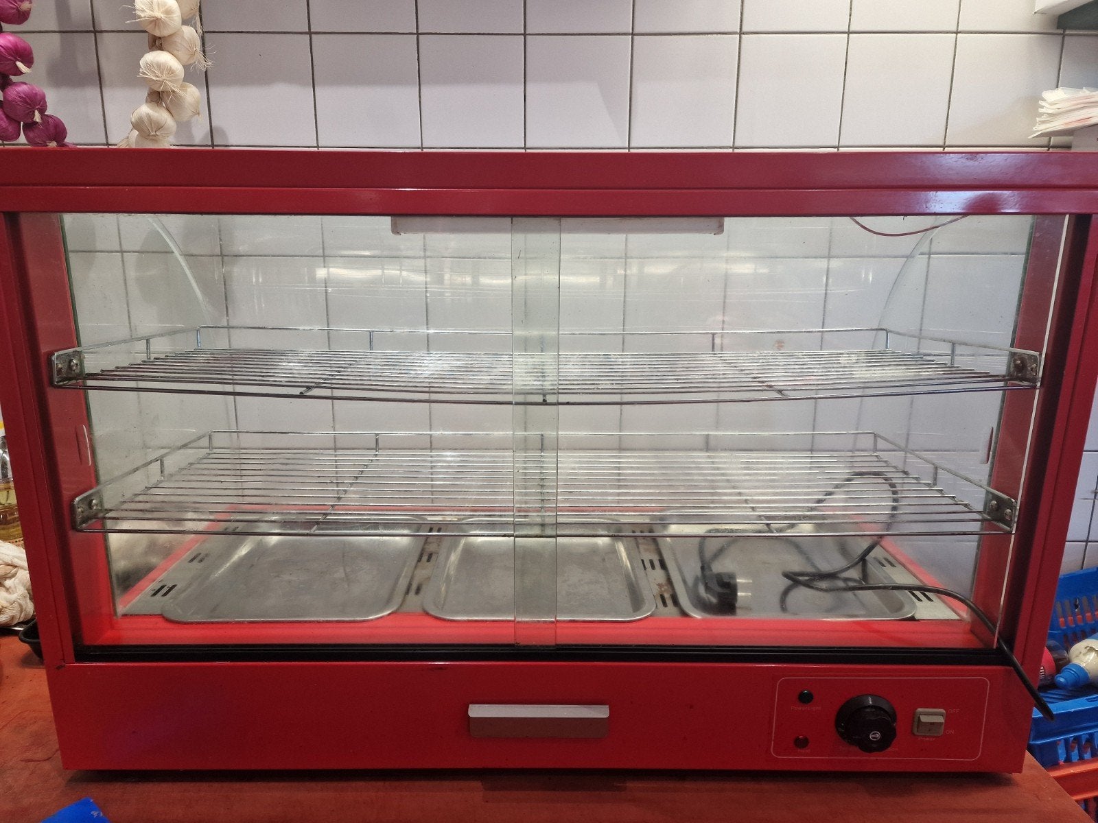 warmhoudskast, Ophalen