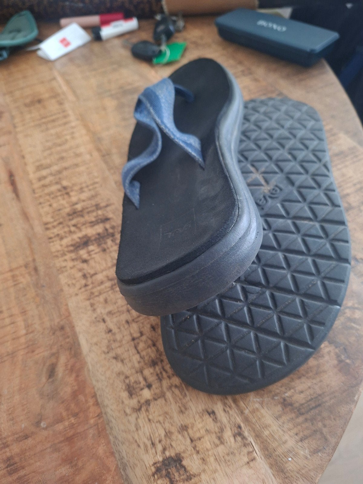 Heren Teva slippers maat 44, goede staat, Slippers, Blauw, Gedragen, Ophalen of Verzenden