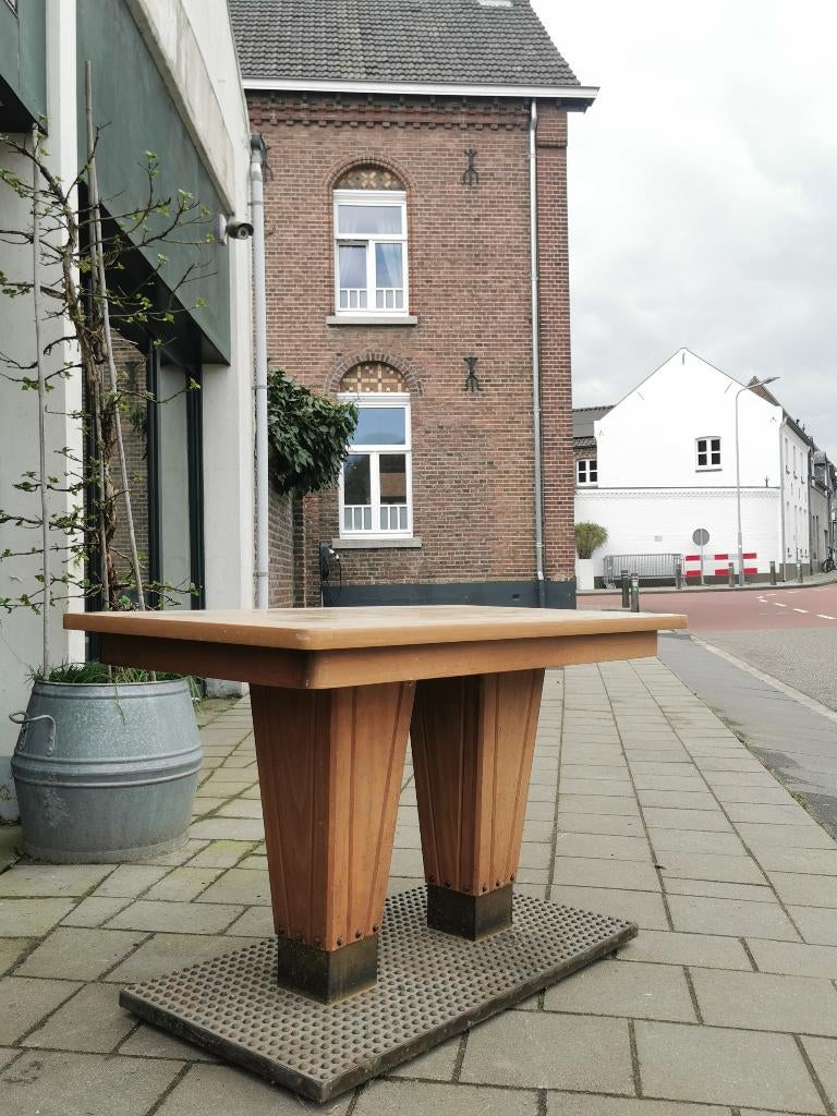Antieke cafetafel/eettafel/keukentafel/toog, Ophalen