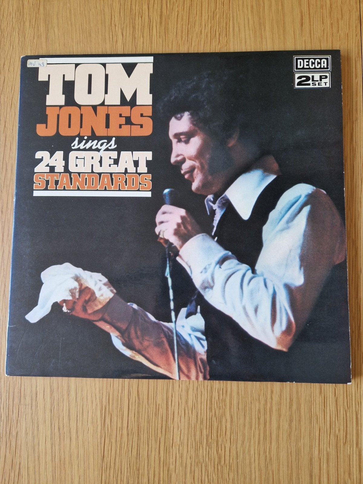 Tom Jones Sings 24 Great Standards, Gatefold 2LP, vinyl, Gebruikt, Pop, Ophalen of Verzenden, 12 inch