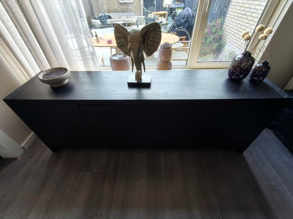 Modern Dressoir van Zitmaxx - Zwart Hout, Huis en Inrichting, Kasten | Dressoirs, Ophalen, Zo goed als nieuw, 200 cm of meer, Modern