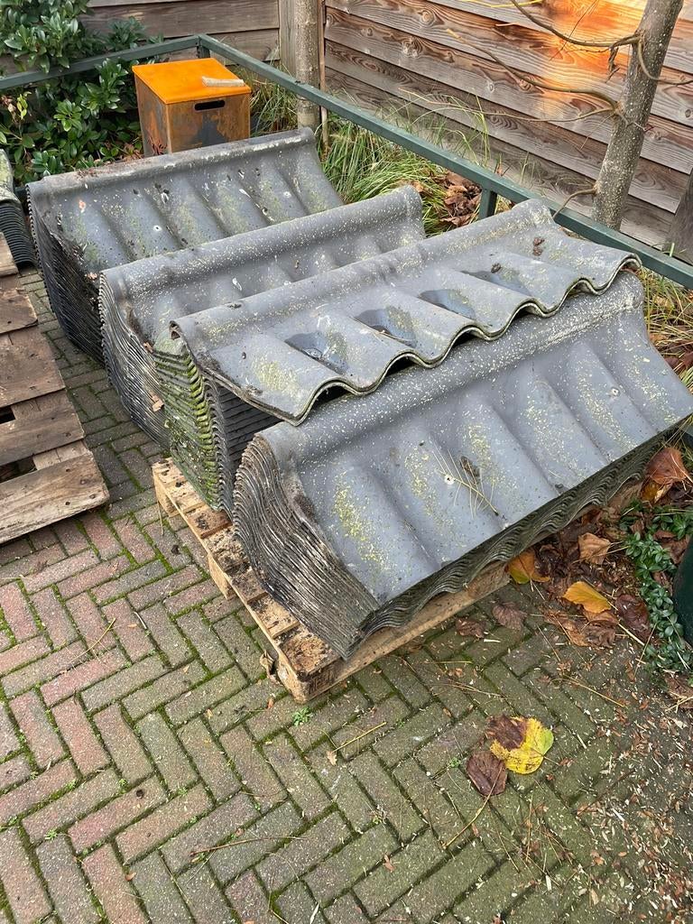 Eternit SVK asbestvrije scharniernokken gebruikt, Ophalen, Overige materialen, Gebruikt, Zwart