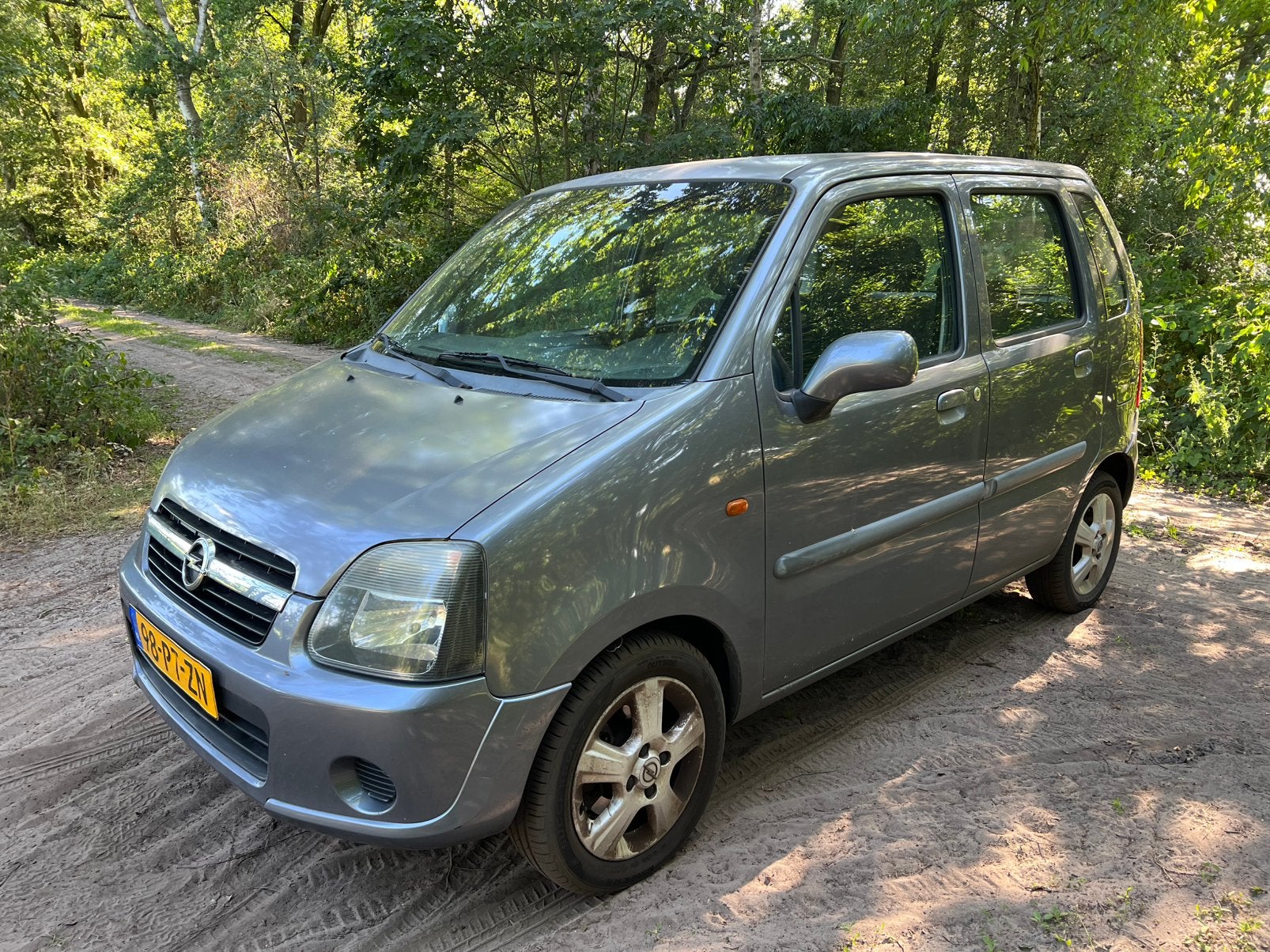 Opel Agila 1.2 Twinport | Elektrisch pakket |, Auto's, Voorwielaandrijving, Stof, 40 €/maand, 4 cilinders