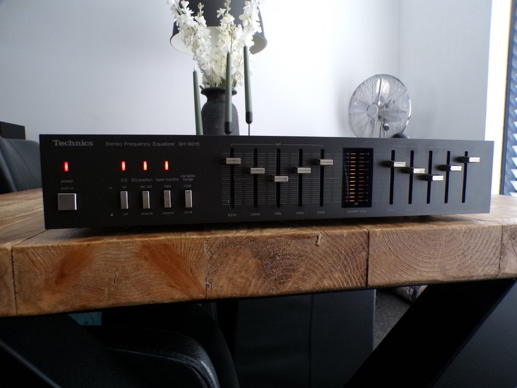 Vintage Technics 2x5 bands frequency Equalizer type SH-8015, Ophalen of Verzenden, Gebruikt