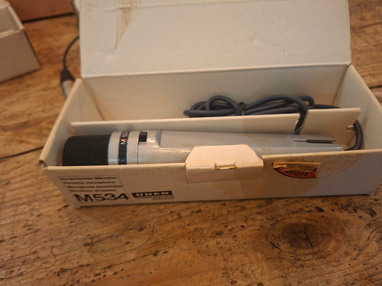 UHER M534 Dynamische Microfoon - Vintage Studiomicrofoon, Muziek en Instrumenten, Microfoons, Ophalen of Verzenden, Gebruikt, Studiomicrofoon