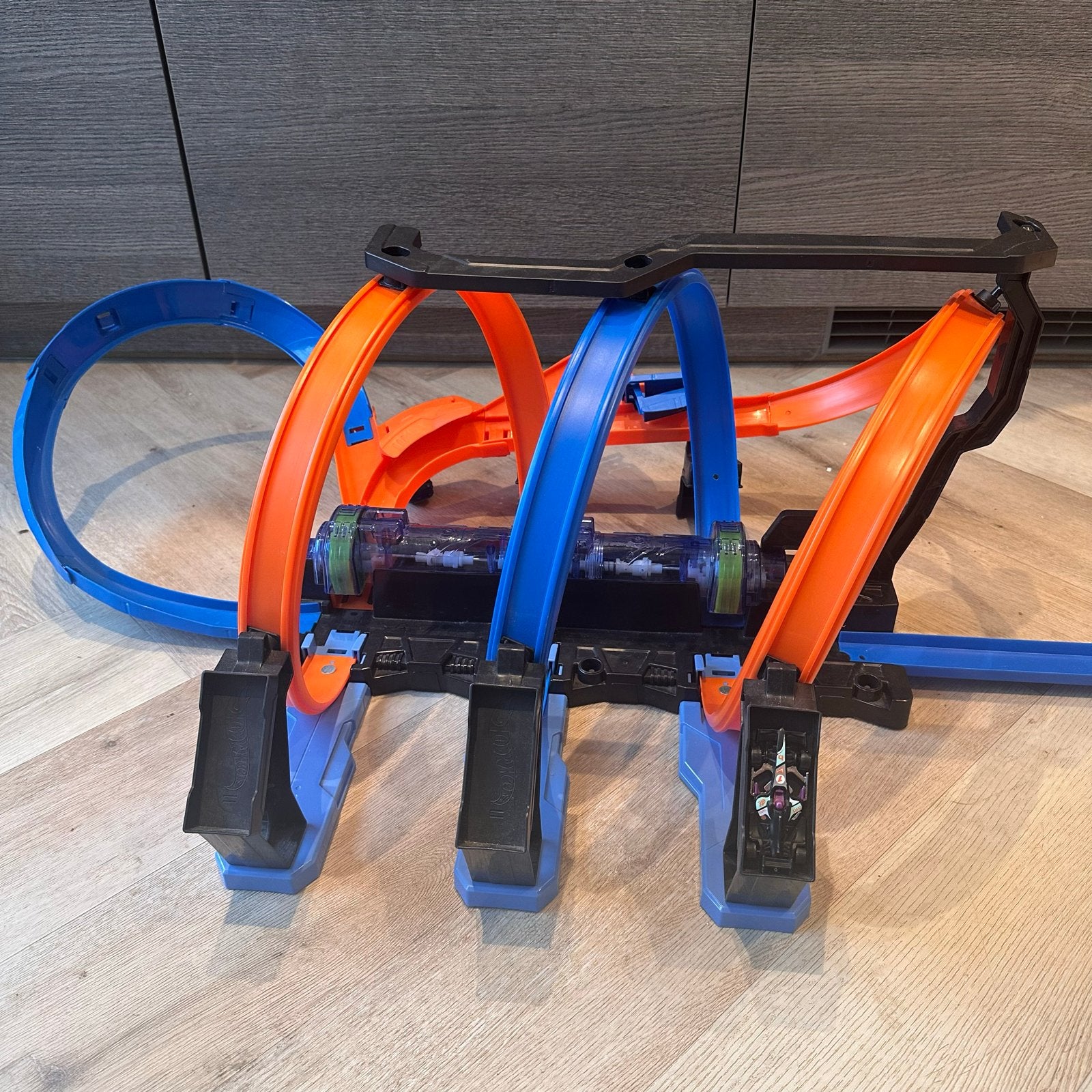Hot Wheels Racebaan met Looping en 3 Auto's, Kinderen en Baby's, Ophalen of Verzenden, Hot Wheels, Met looping, Elektrisch