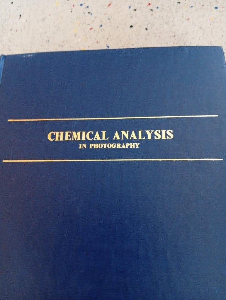 chemical analysis in photography G.Russell 1965, Ophalen of Verzenden, Beta, Gelezen, Niet van toepassing