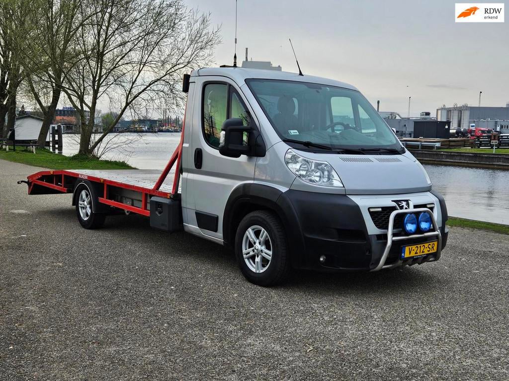 Peugeot Boxer Oprijwagen Autotransporter 335 3.0 HDI L4 CRUI, Auto's, Bestelauto's, Voorwielaandrijving, Euro 5, 4 cilinders, Bedrijf