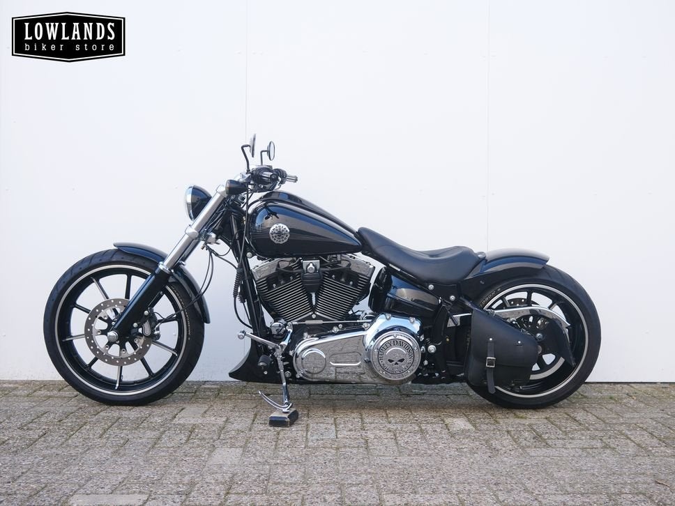 HARLEY-DAVIDSON BREAKOUT FXSB (bj 2014), 2 cilinders, 1690 cc, HARLEY-DAVIDSON, Bedrijf