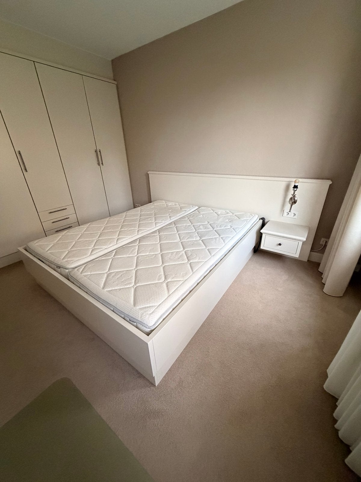 Bed 180x210 met hoofdbord, Auping spiralen en matrassen, Ophalen, Lattenbodem, 180 cm of meer, 100 cm of meer