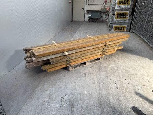 metselprofielen, Gebruikt, Overige typen, Ophalen of Verzenden, 250 tot 300 cm