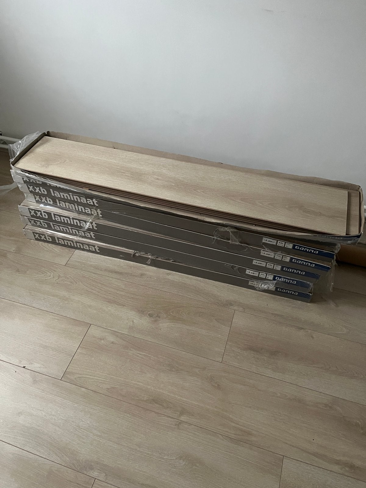 GAMMA laminaat Signature Extra Breed beige eiken, Ophalen, Nieuw, 10 m² of meer, 10 tot 30 cm