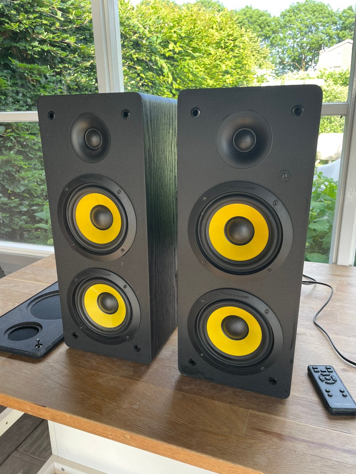Thonet & Vander Hoch Bluetooth 2.0 luidsprekerset, Overige merken, Gebruikt, Ophalen of Verzenden, 60 tot 120 watt