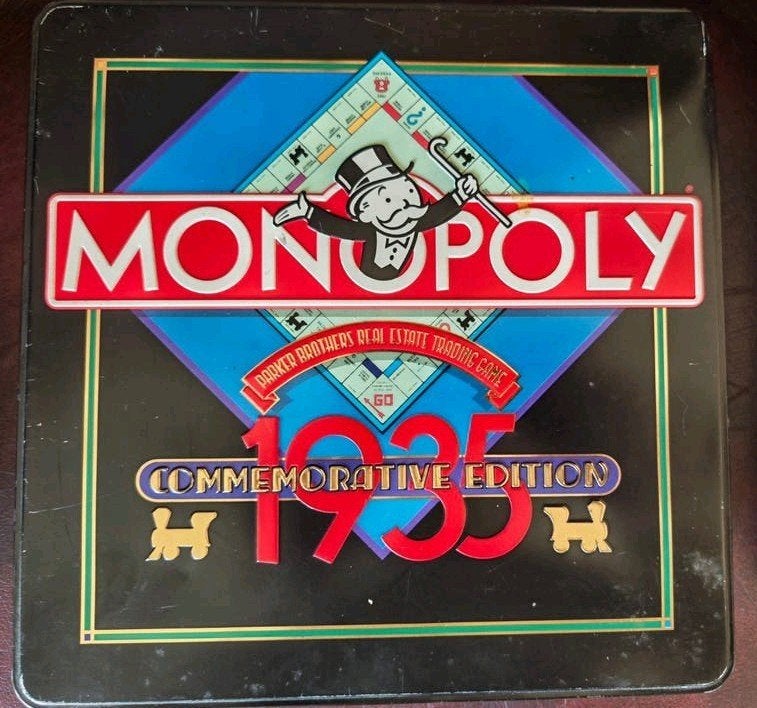 Monopoly 50 jaar collectors edition, Ophalen of Verzenden, Zo goed als nieuw