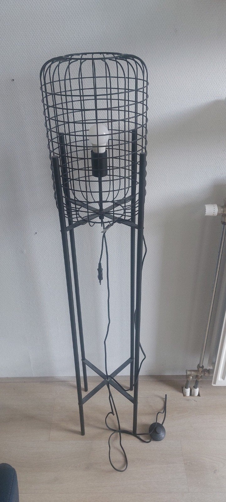 Staande lamp, Huis en Inrichting, Lampen | Vloerlampen, Ophalen, 100 tot 150 cm, E27 (groot), Zo goed als nieuw