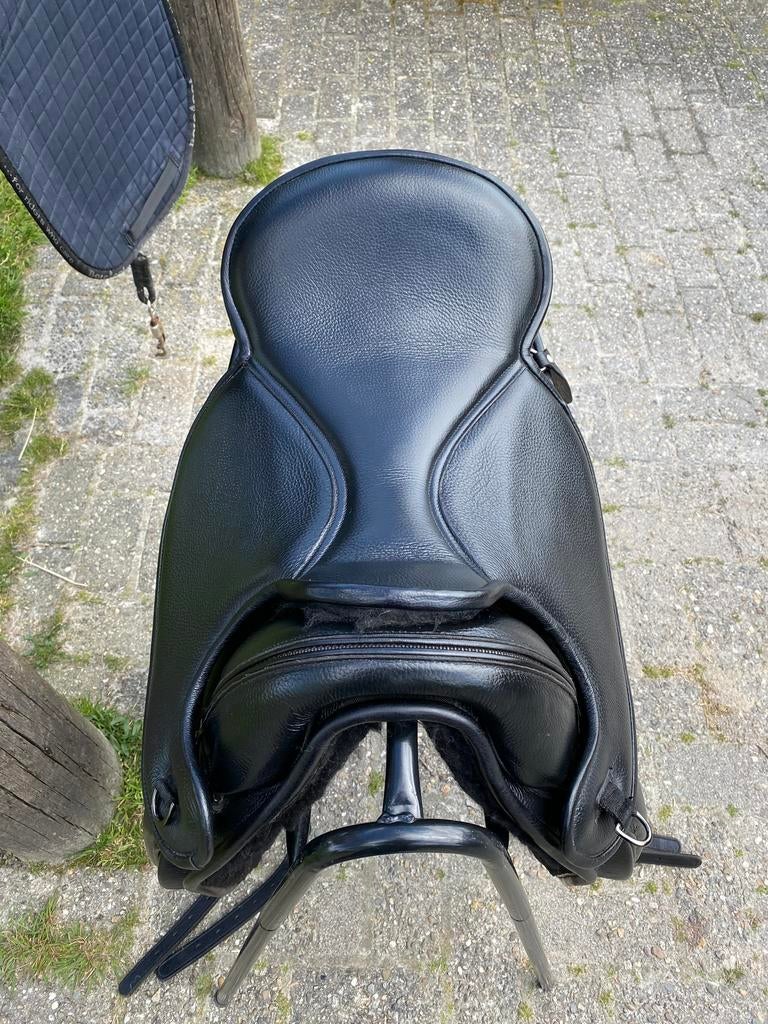 Barefoot London en Kieffer Munchen VZH, Dieren en Toebehoren, Paarden en Pony's | Zadels, Zo goed als nieuw, Ophalen of Verzenden