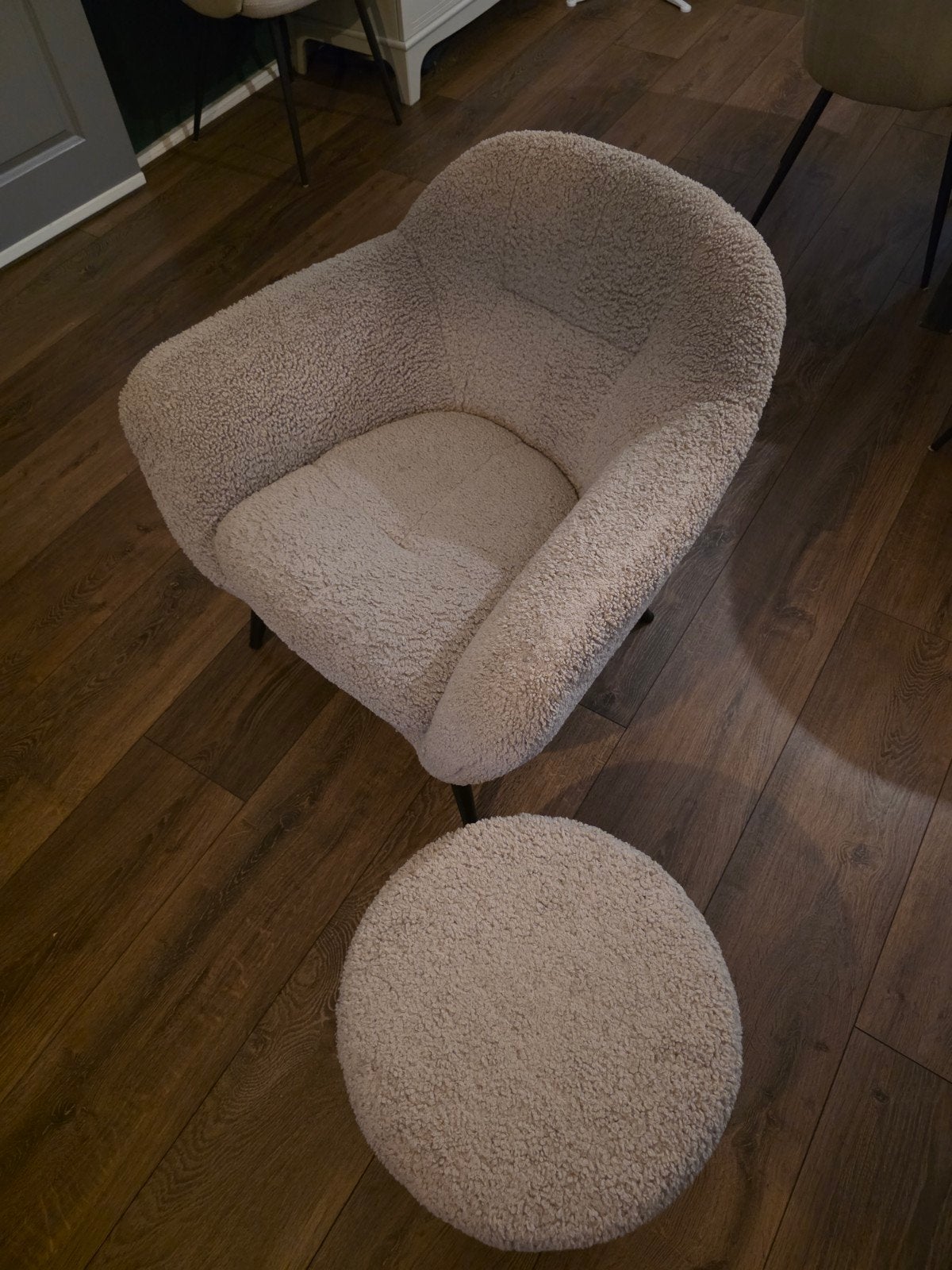Comfortabele luie stoel met poef - Teddy stof, Ophalen, 75 tot 100 cm, Zo goed als nieuw, 75 tot 100 cm