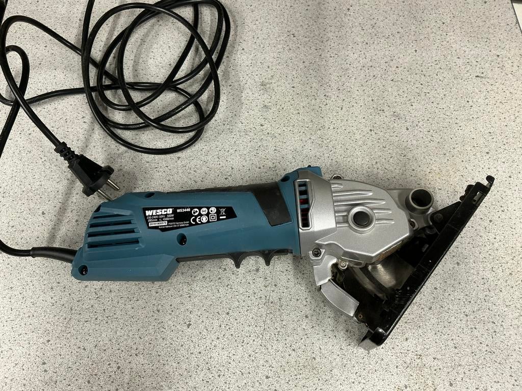 Wesco minizaag machine, Ophalen, Zo goed als nieuw, Minder dan 700 watt