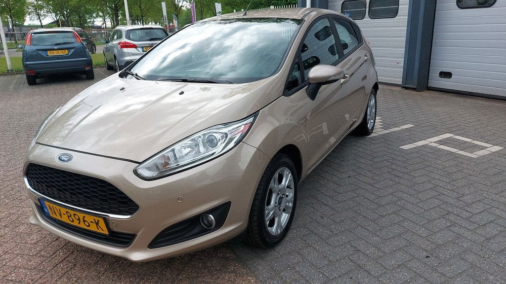 Ford Fiesta 1.0 Style Ultimate Garantie / APK / afleverbeurt, Auto's, Euro 6, 525 kg, Bruin, 23 km/l