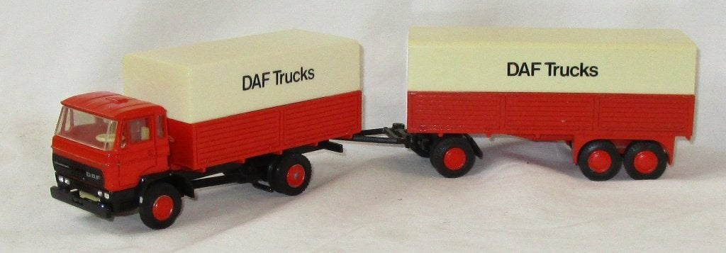 Lion Car LC 68-64 Daf 2300 met 3-as aanhanger 2, Ophalen of Verzenden, Zo goed als nieuw, Bus of Vrachtwagen, Lion Toys