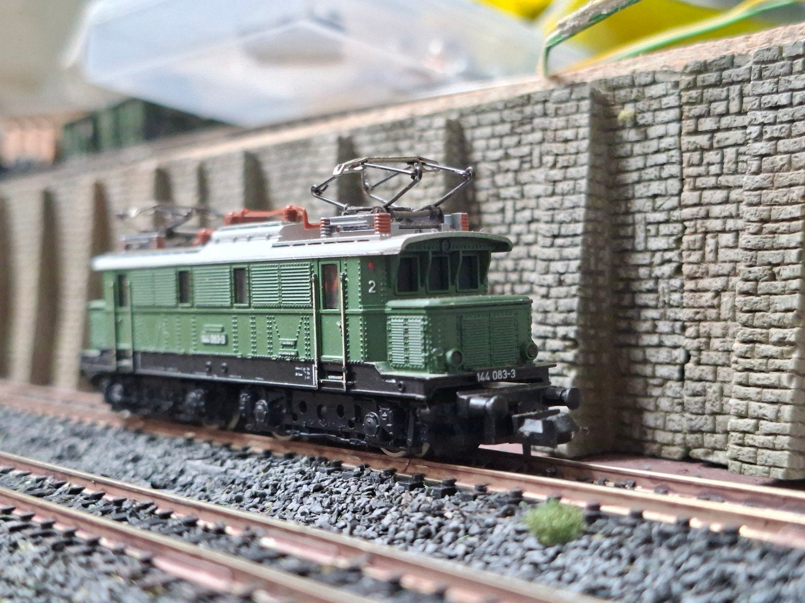 Minitrix br144, Trix, Ophalen of Verzenden, Zo goed als nieuw, Gelijkstroom