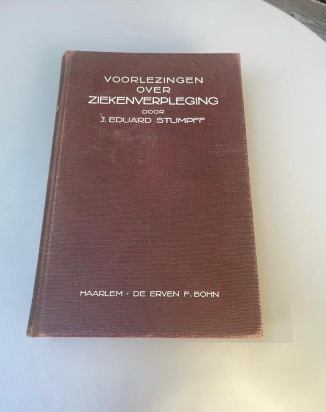 Beknopt Leerboek der Verloskunde - 7e druk (1950), Ophalen of Verzenden, Beta, Gelezen, WO