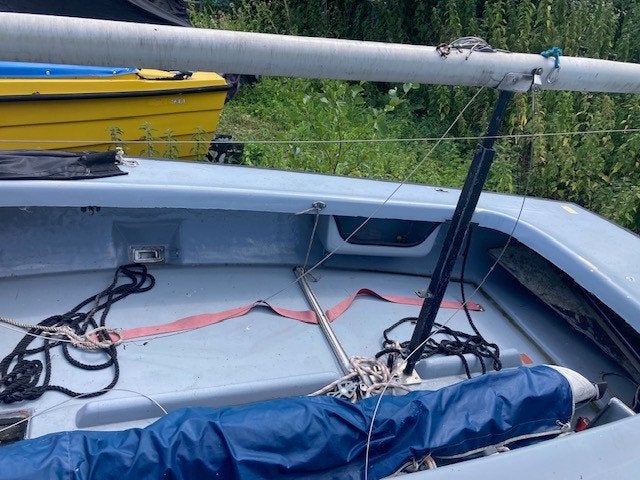 zeilboot efsix, gratis, Watersport en Boten, Open zeilboten, Ophalen, Gebruikt, Overige brandstoffen, Overige typen