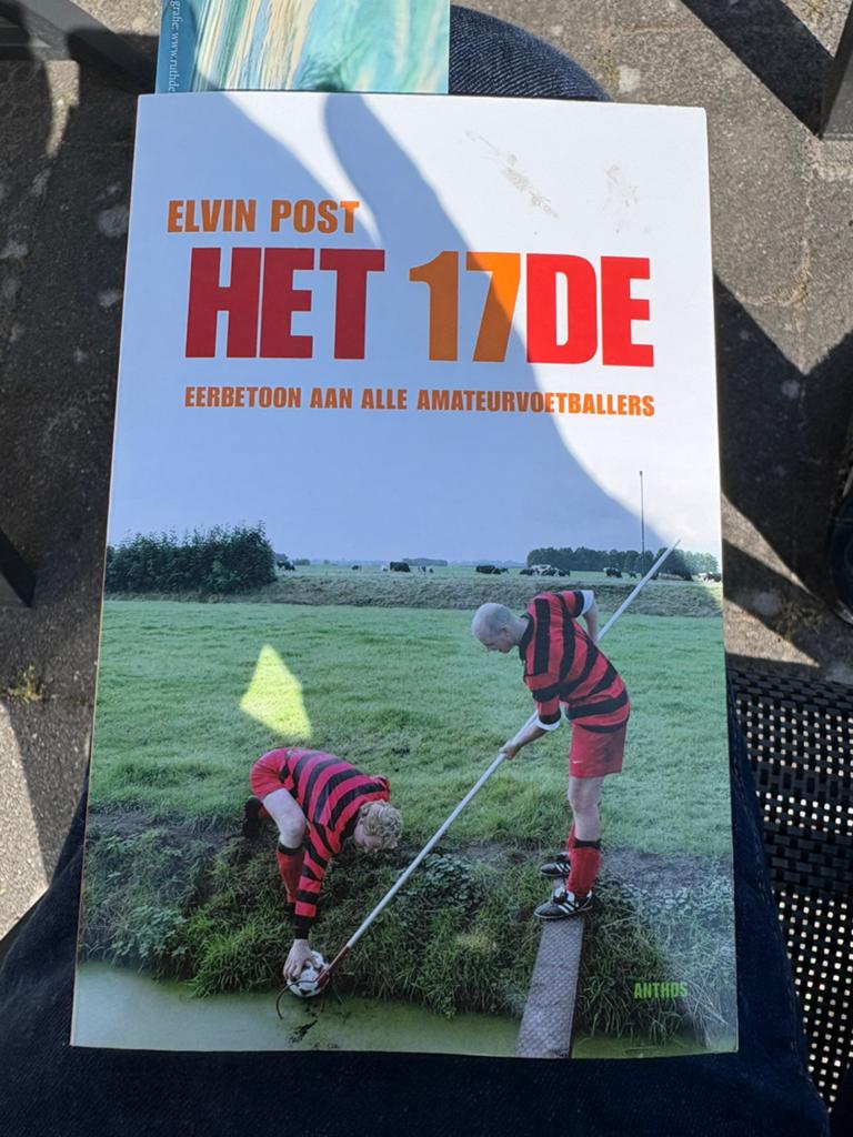 Elvin Post - Het 17de, Boeken, Ophalen of Verzenden, Zo goed als nieuw, Elvin Post
