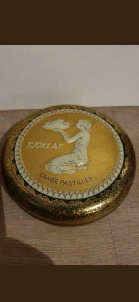 Zeldzaam & zeer mooi antiek rond Art Deco Tjoklat €6,50, Verzamelen, Blikken, Ophalen of Verzenden, Zo goed als nieuw, Overige