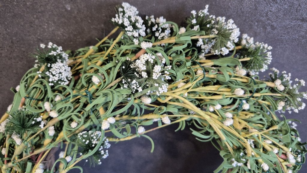 Lentekrans, krans kunstbloemen, witte bloem. 40 cm. S47, Ophalen of Verzenden
