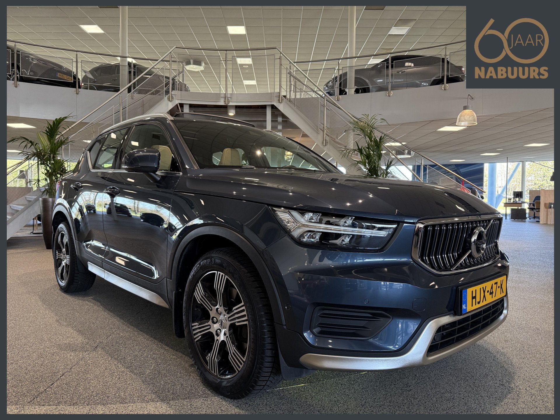 Volvo XC40 2.0 T4 Inscription, Pano, Leder, 360cam, Memory,, Auto's, Volvo, 12 maanden, 15 km/l, Euro 6, Blauw