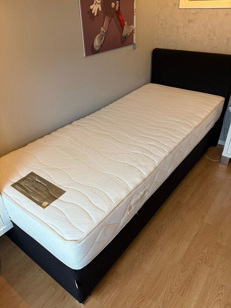 Bed 90x220 te koop, Ophalen, 90 cm, Eenpersoons, Zo goed als nieuw