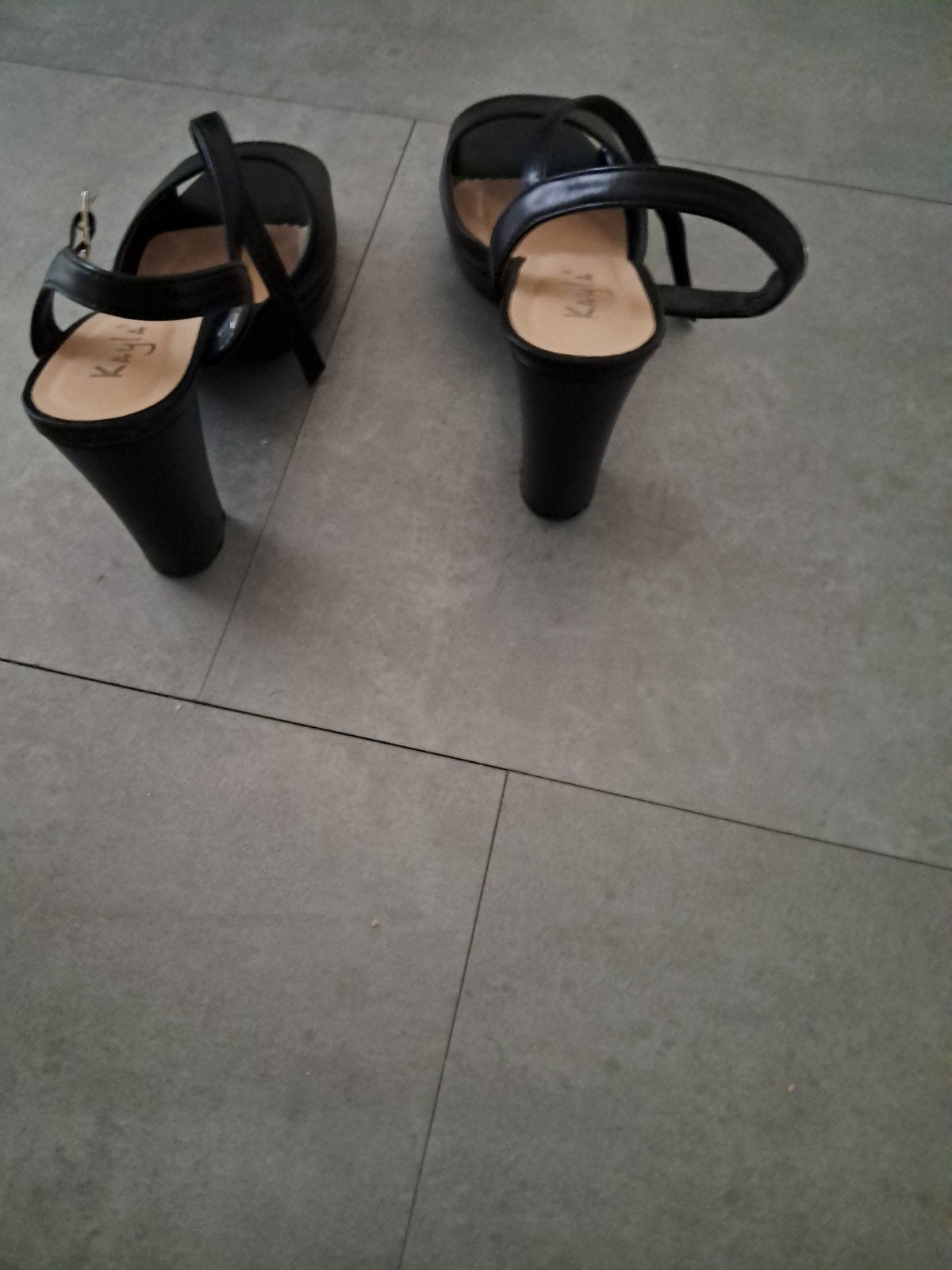 Zwarte Kayla sandalen met hoge hak, Ophalen, Zwart, Sandalen of Muiltjes, Zo goed als nieuw