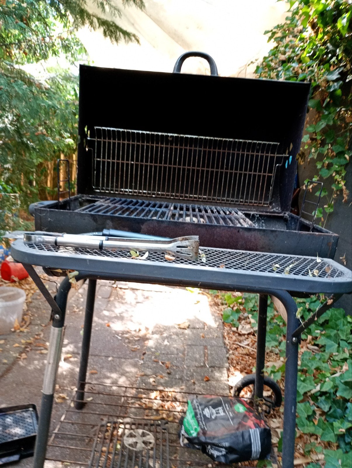 Tenneker BBQ met thermometer en gereedschap, Ophalen, Gebruikt, Tenneker