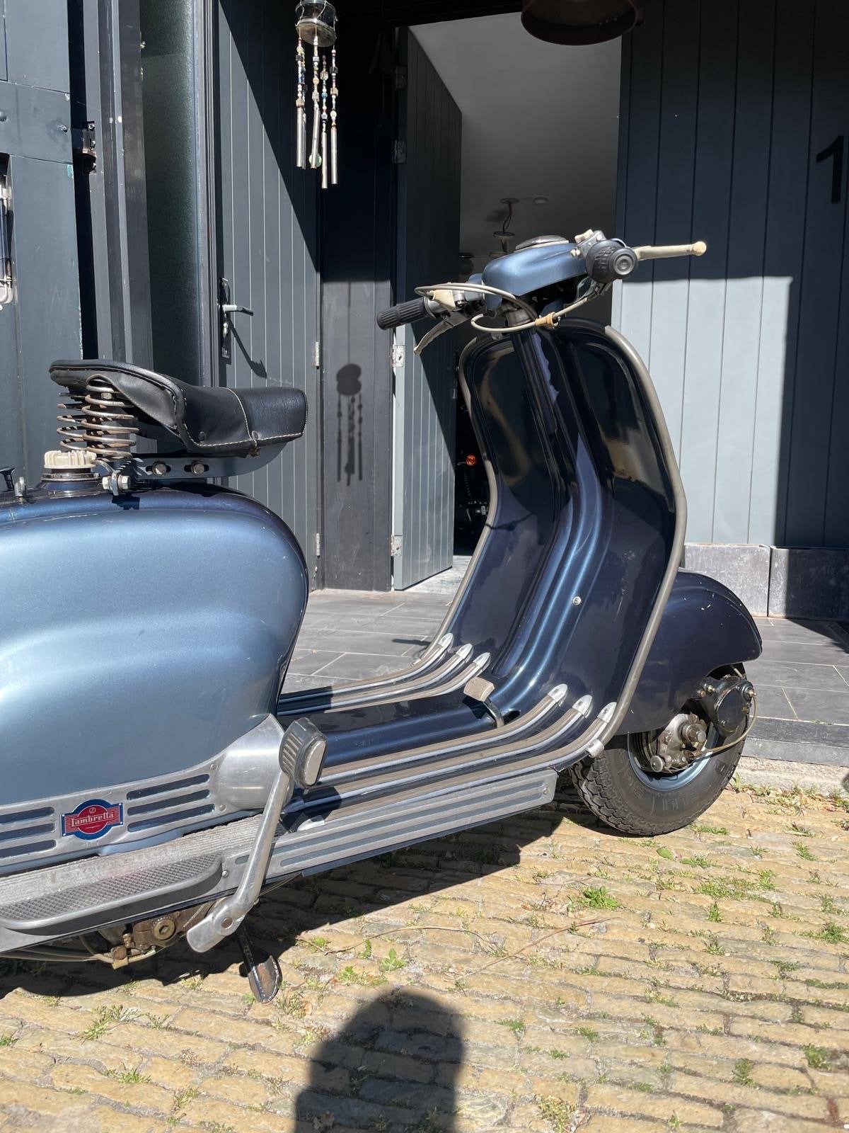 Lambretta LD150 Scooter - Klassieke Italiaanse Stijl, Motoren, Scooter, 1 cilinder, 150 cc, Handgeschakeld