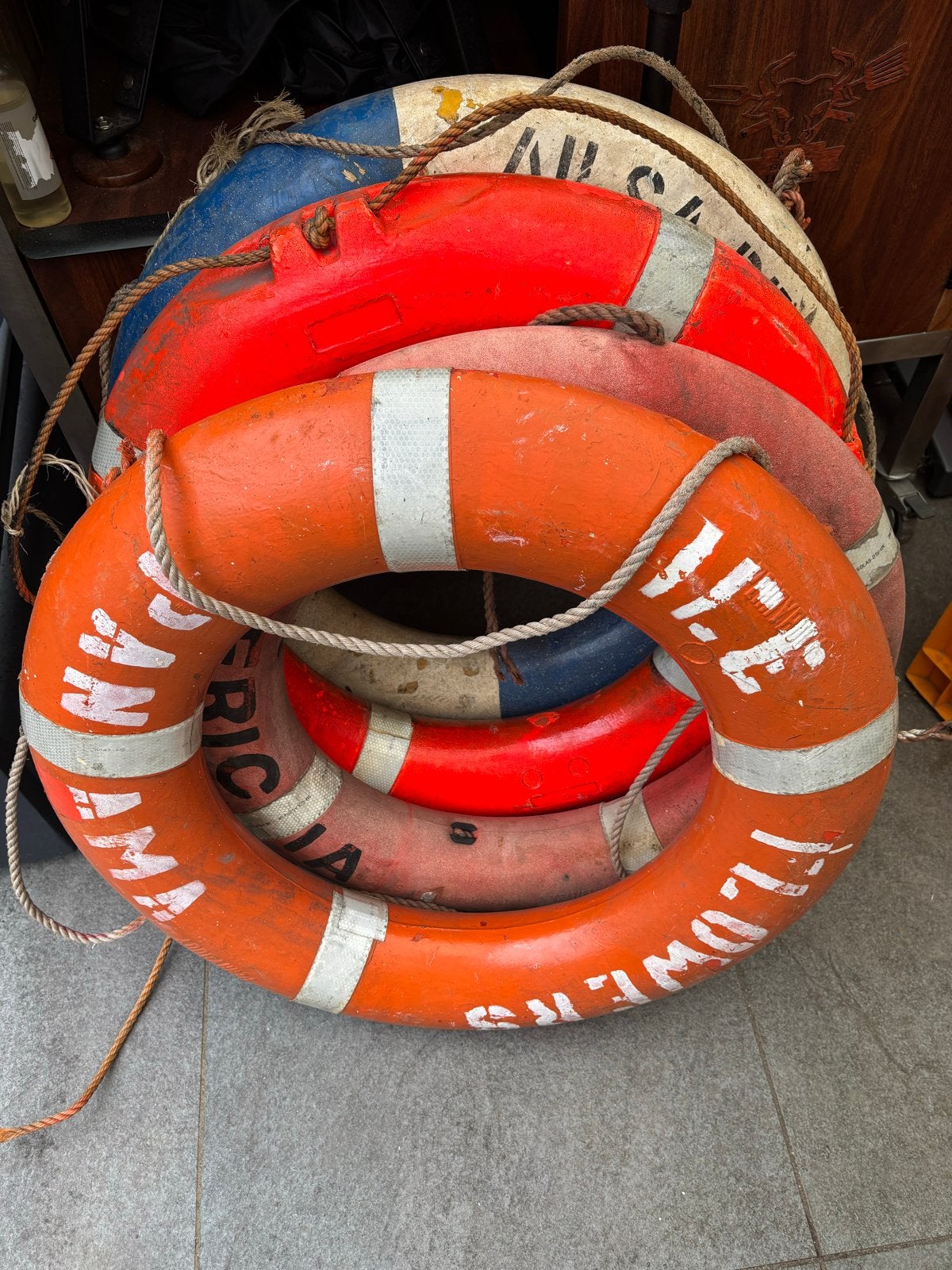 Vintage reddingsboeien, Watersport en Boten, Ophalen, Gebruikt