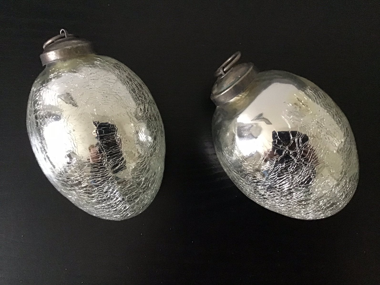 Mooie ovale zilver kleurige heksenballen ., Ophalen of Verzenden