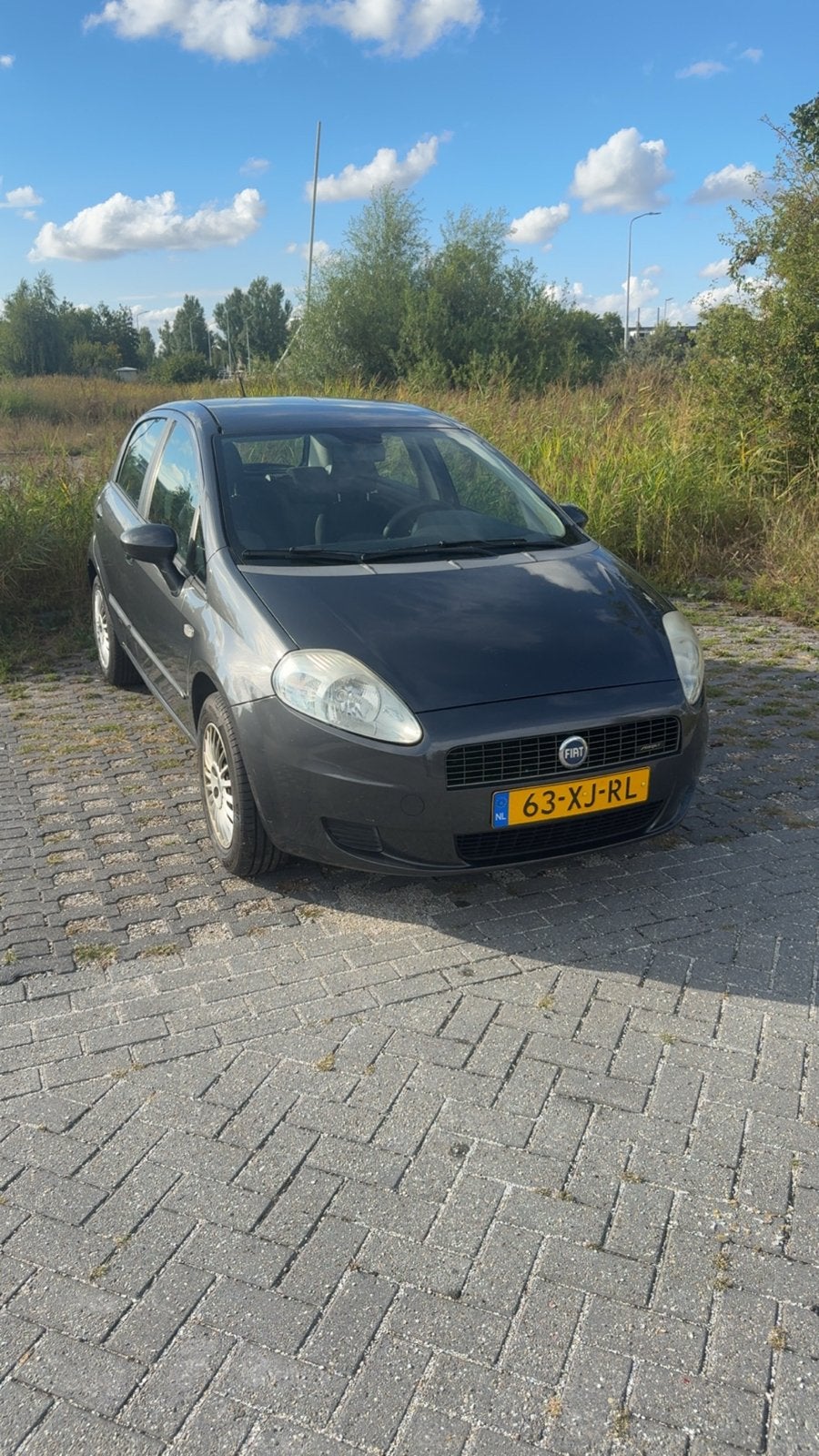 Fiat Punto 1.4 16V 5DR 2007 Grijs, Auto's, Voorwielaandrijving, 40 €/maand, 400 kg, Origineel Nederlands