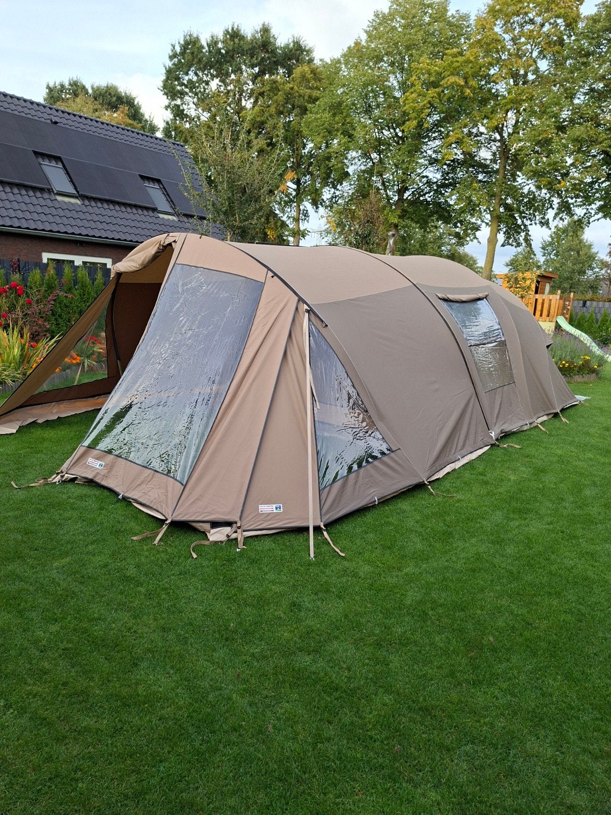 Falco Havik 4000 tunneltent - Zeer nette staat, Caravans en Kamperen, Ophalen, Zo goed als nieuw, Tot en met 5
