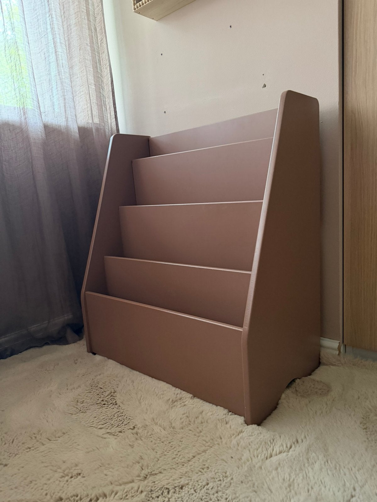 Boekenkast serino kwantum roze/bruin kinderkamer, Huis en Inrichting, Ophalen, 50 tot 100 cm, Zo goed als nieuw, Minder dan 100 cm