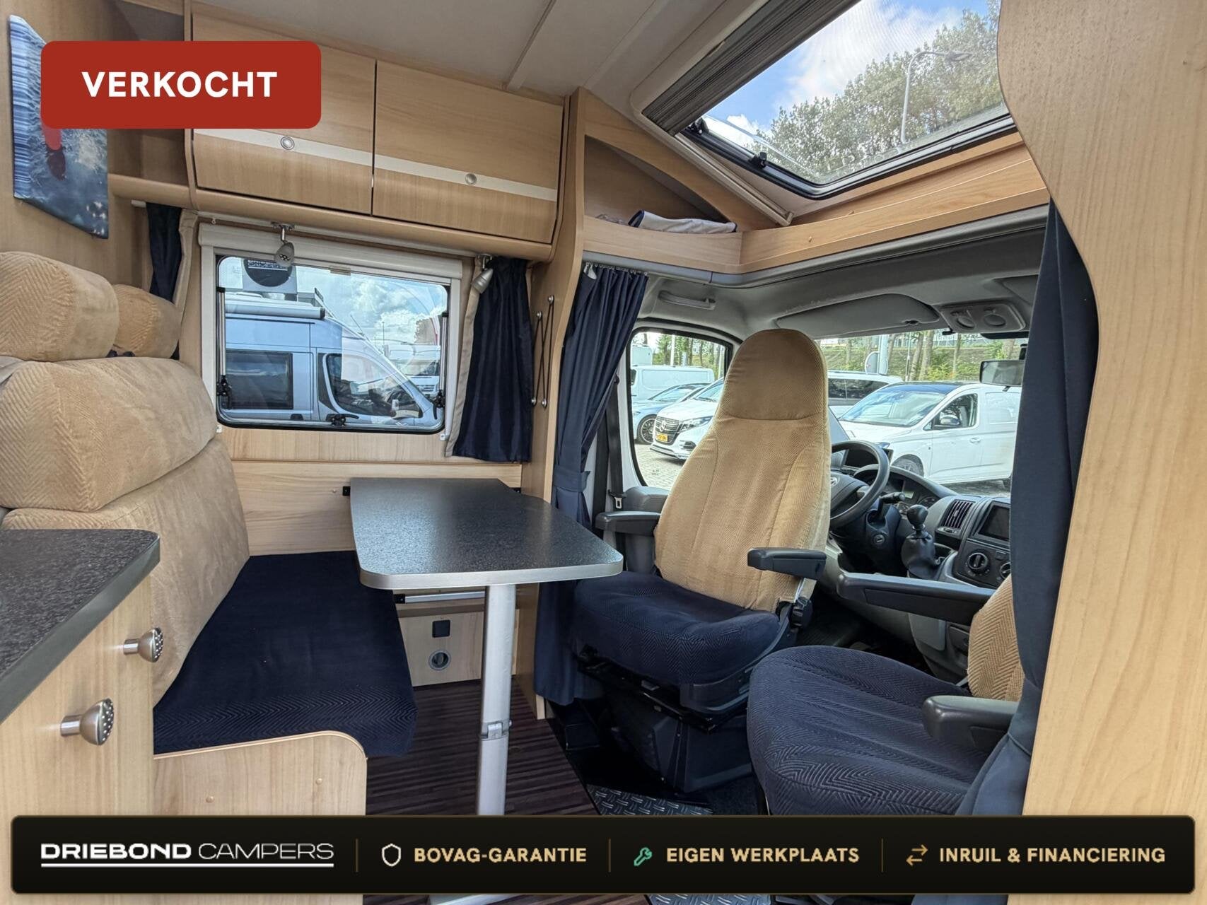 Sunlight T 66 Enkele Bedden Zonnepaneel Luifel Trekhaak Fiet, Caravans en Kamperen, Campers, Sunlight, Airbags, 6 tot 7 meter