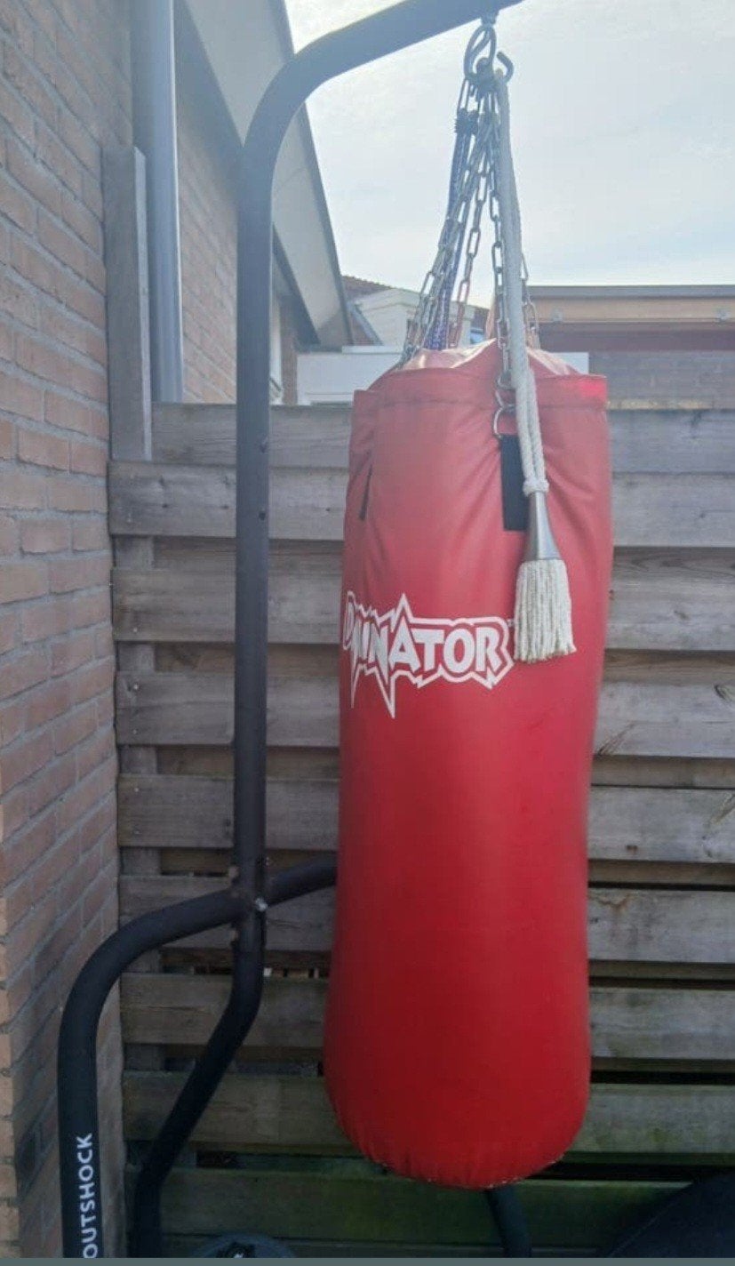 Bokszak met standaard - Dominator Outshock, Ophalen of Verzenden