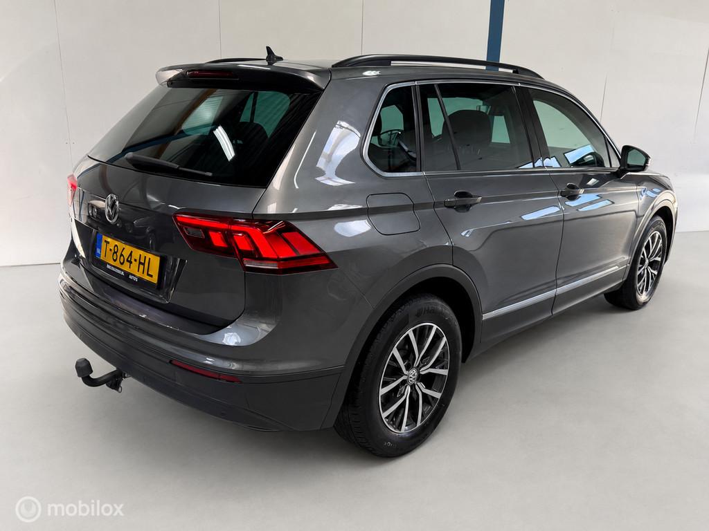 Volkswagen Tiguan 1.4 TSI ACT Comfort. Bus. PANO/CARPLAY/ACC, Auto's, Voorwielaandrijving, Euro 6, 4 cilinders, 150 pk