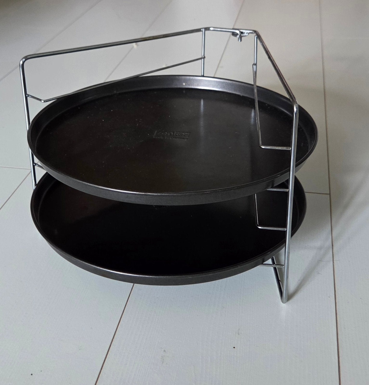 Pizzaset: 2 bakplaten met rek, Ophalen of Verzenden, Zwart, Metaal, Overige merken