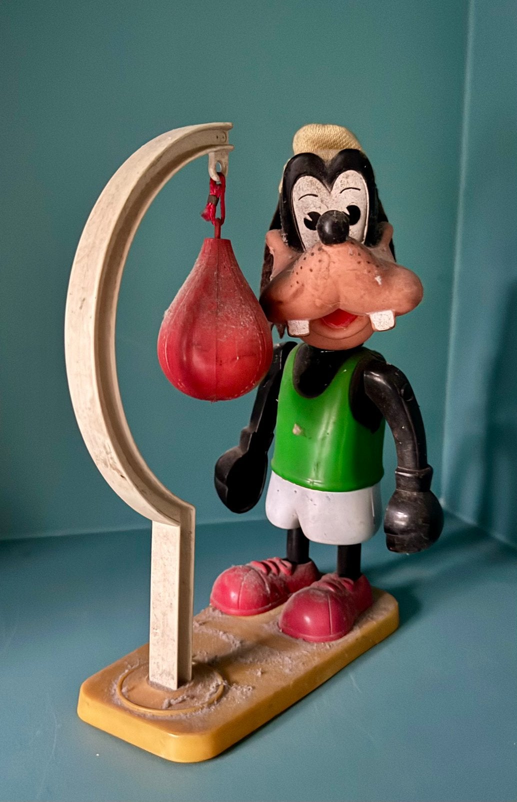 Zeldzame Vintage Disney Goofy Bokser Mecánica Ibense ’60/’70, Ophalen, Goofy of Pluto, Gebruikt, Beeldje of Figuurtje