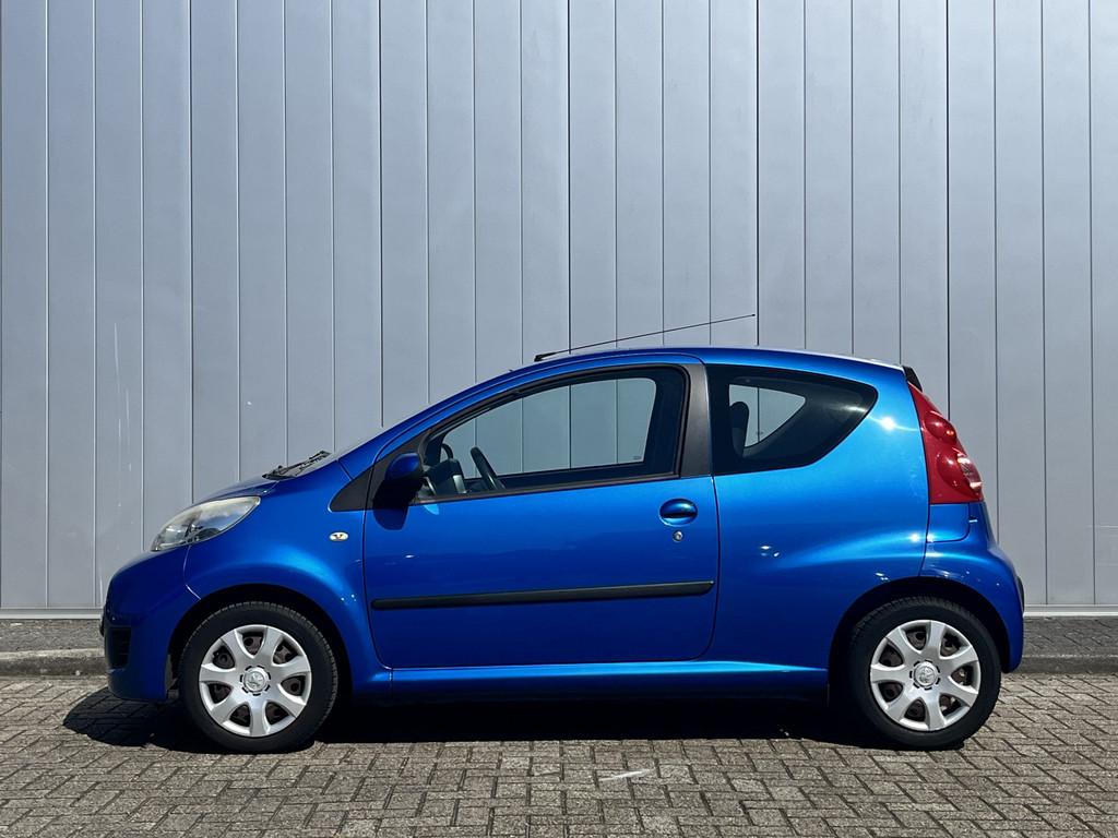 Peugeot 107 1.0-12V XS NL Auto Radio APK tot 01 2027, Auto's, Voorwielaandrijving, Euro 5, Stof, Gebruikt