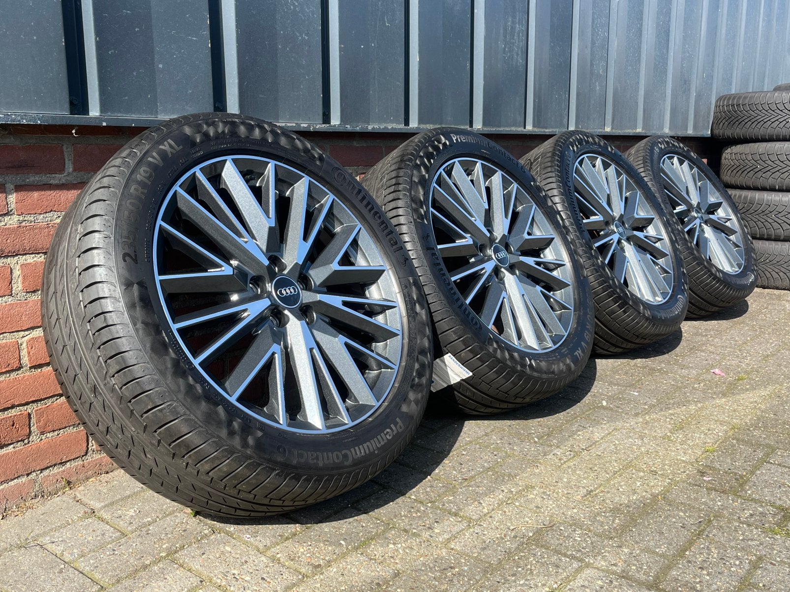 19 inch Originele Audi Q3 Zomerset Continental, Audi, Gebruikt, Banden en Velgen, 235 mm