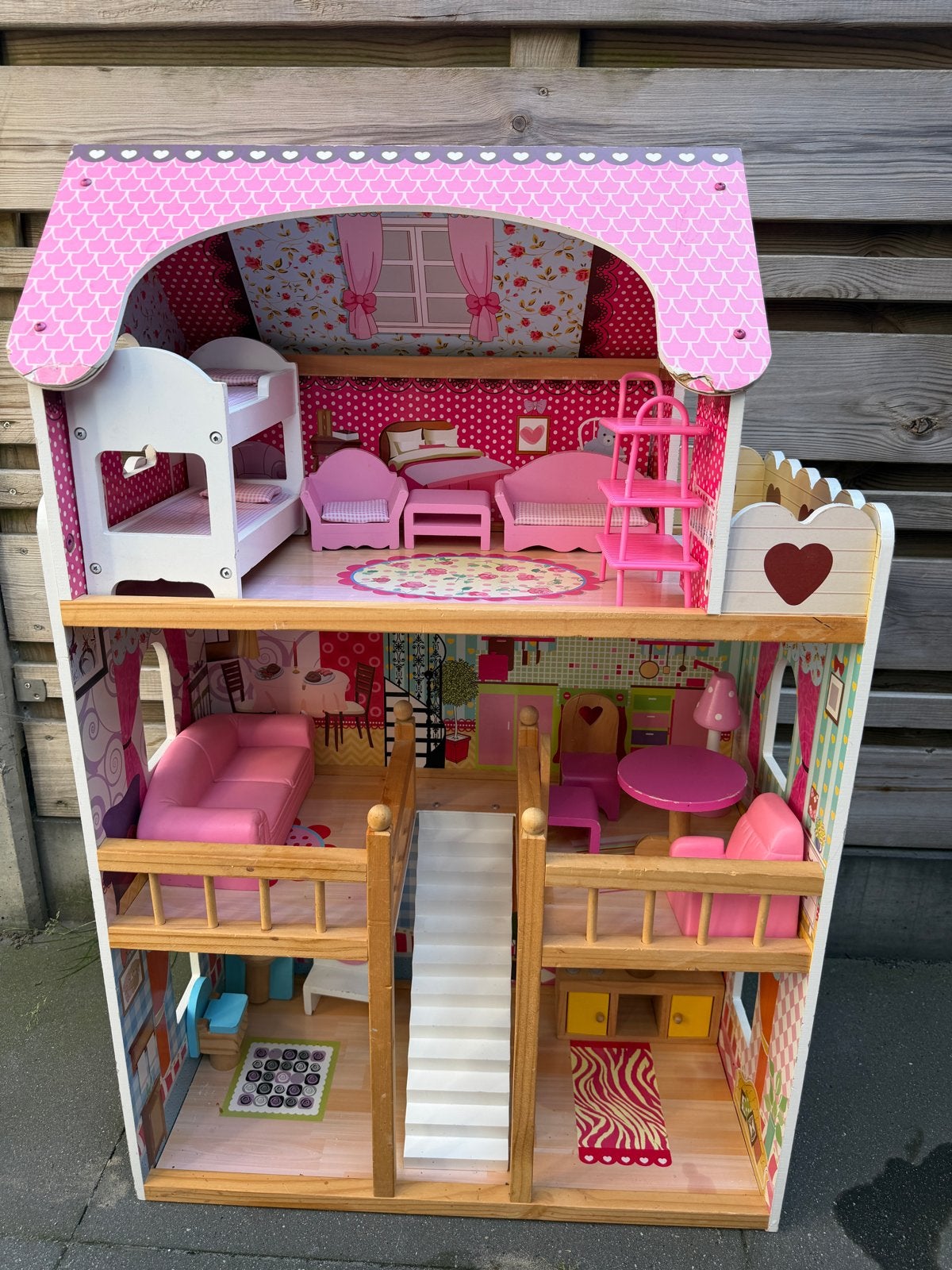 Houten Poppenhuis Roze met Inrichting (excl. poppen), Verzamelen, Poppenhuizen en Toebehoren, Ophalen, Gebruikt, Poppenhuis