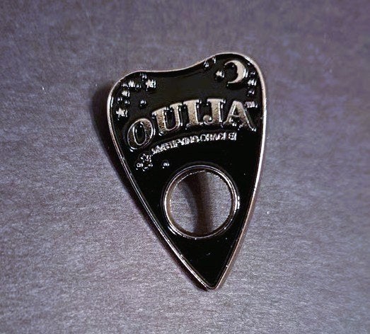 Ouija Pin 2018 Loot Crate, Ophalen of Verzenden, Nieuw, Overige onderwerpen