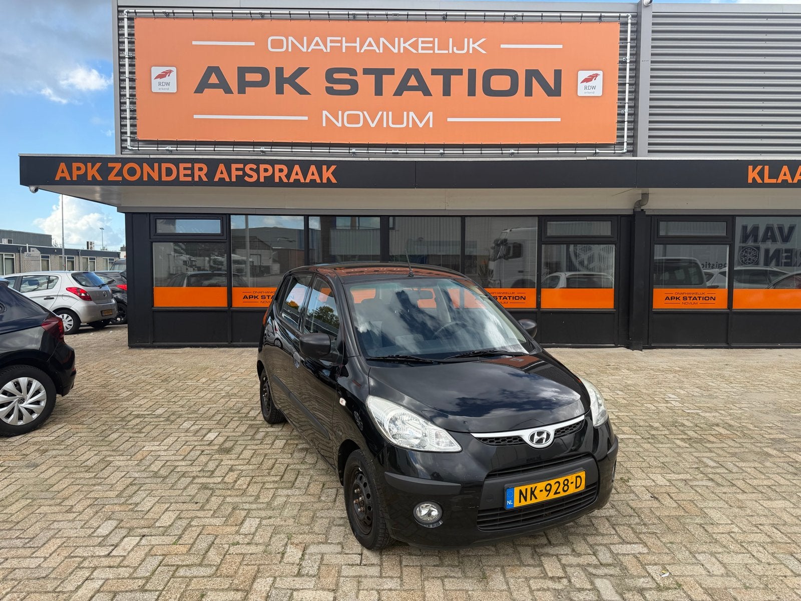 Hyundai i10 LPG G3 2011 AIRCO NWE APK !! €110 per kwartaal, 31 €/maand, 400 kg, Zwart, 900 kg
